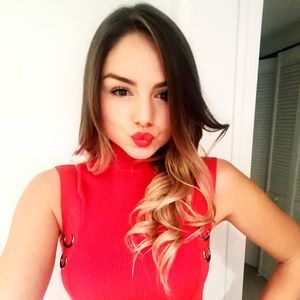 Meet your Posher, Alissya